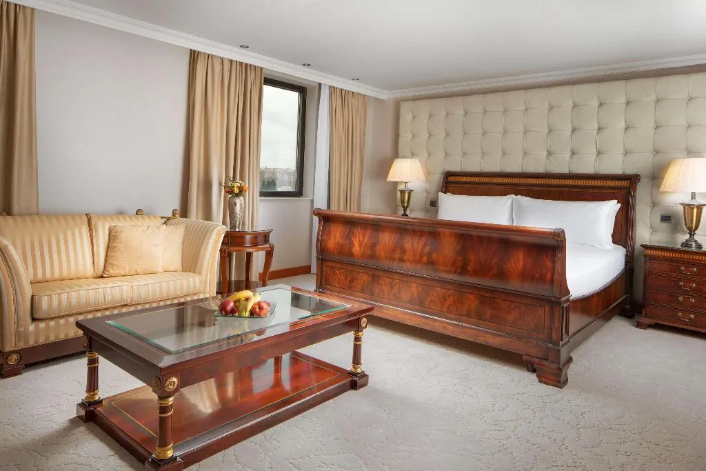 SUITE Presidential Room, Hilton Prague Atrium, Prague