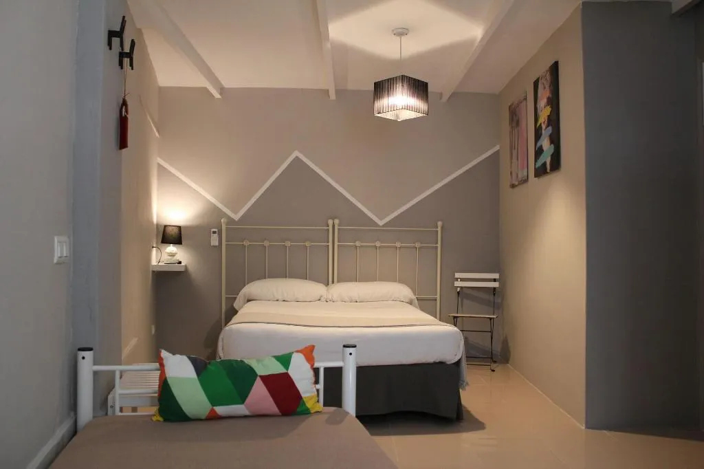Room, Joy Beach B&B, Costa Del Sol