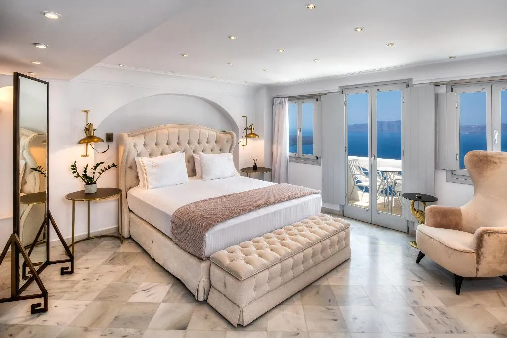 SUITE WITH JACUZZI Room, Athina Luxury Suites, Santorini