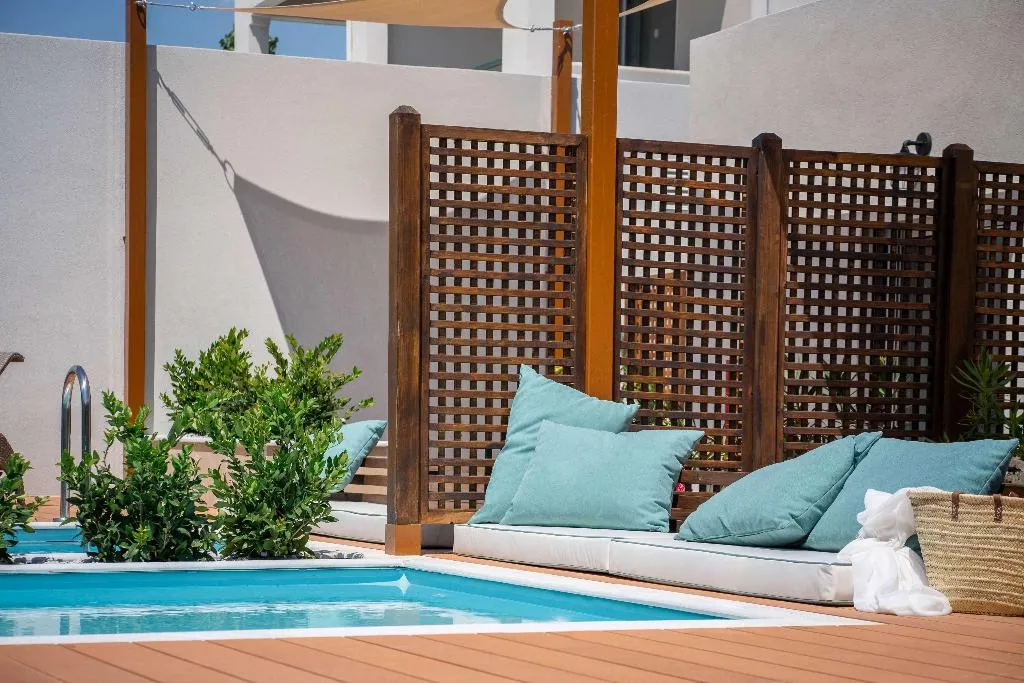 BUNGALOW WITH PRIVATE POOL Room, Dolce Attica Riviera, Athens
