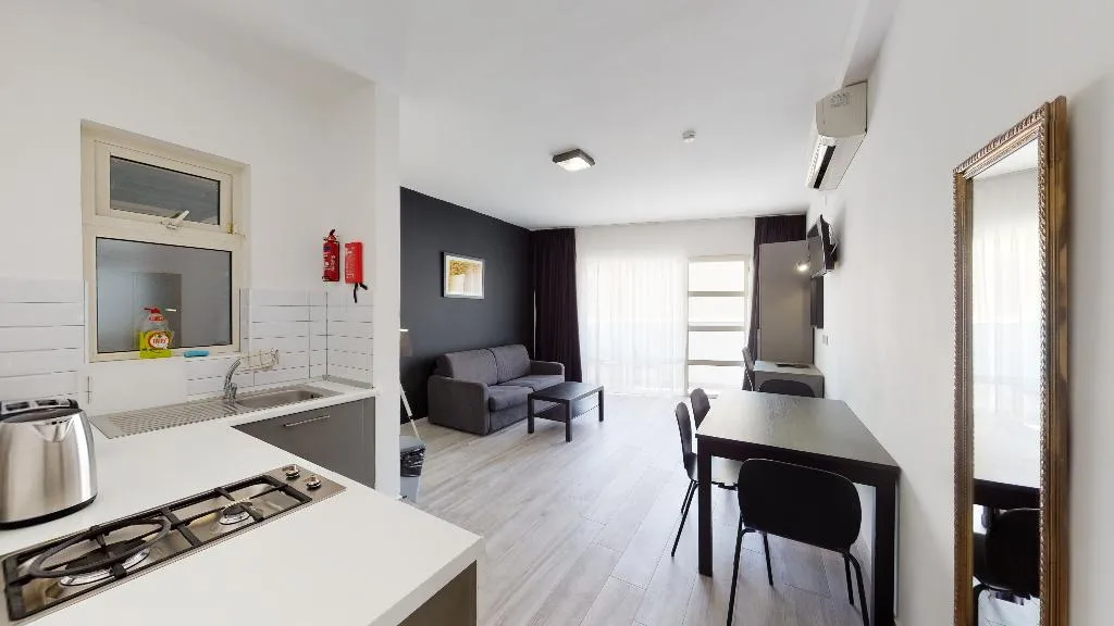 APARTMENT ONE BEDROOM Room, Block Hotel, Gozo