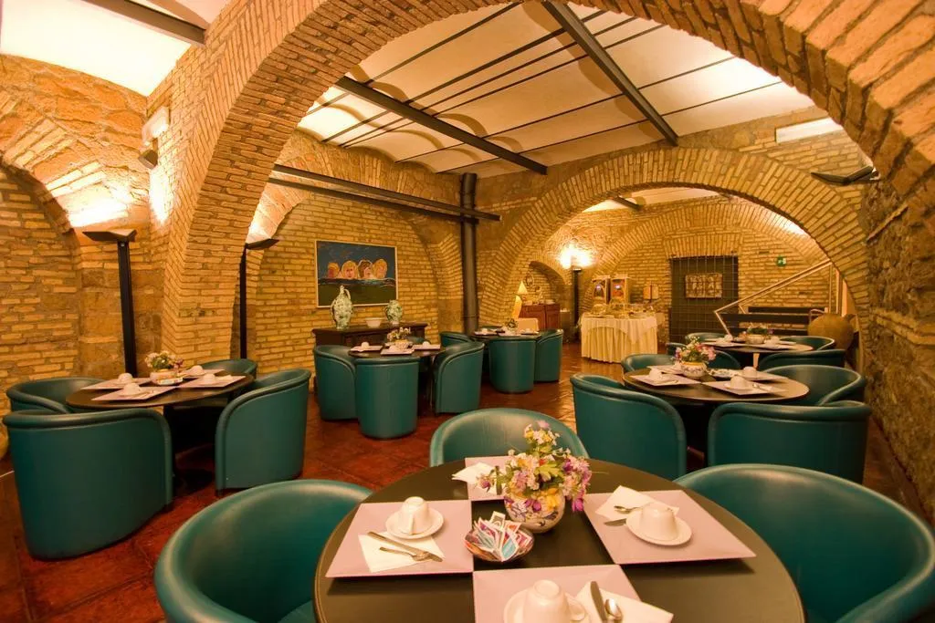 Restaurant, Laurentia, Rome