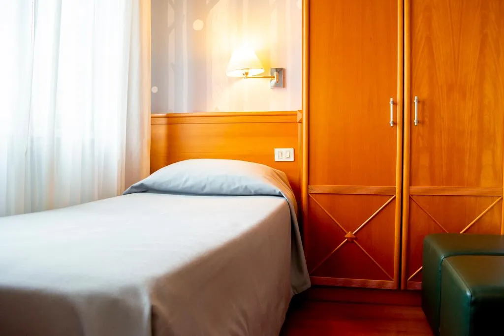 QUADRUPLE STANDARD Room, Eco Hotel Milano & Bioriso Restaurant, Milan