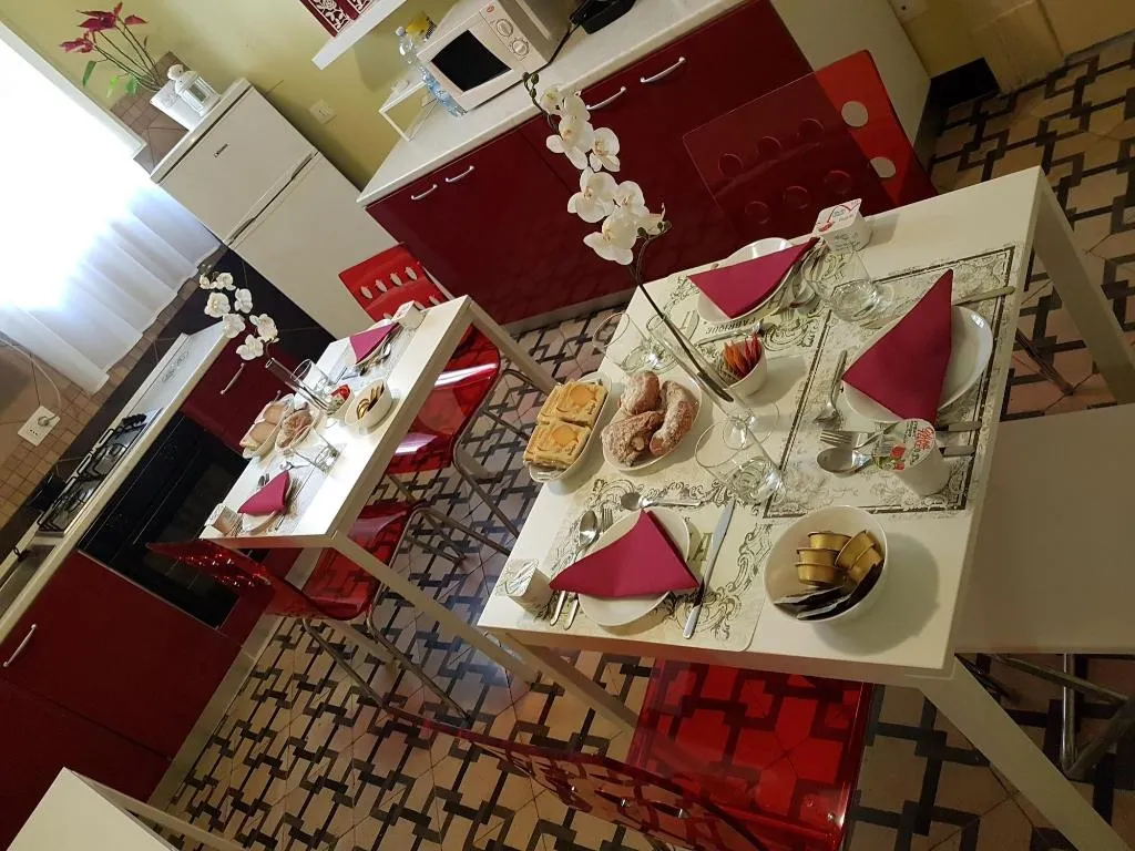 Restaurant, Central Suites, Catania