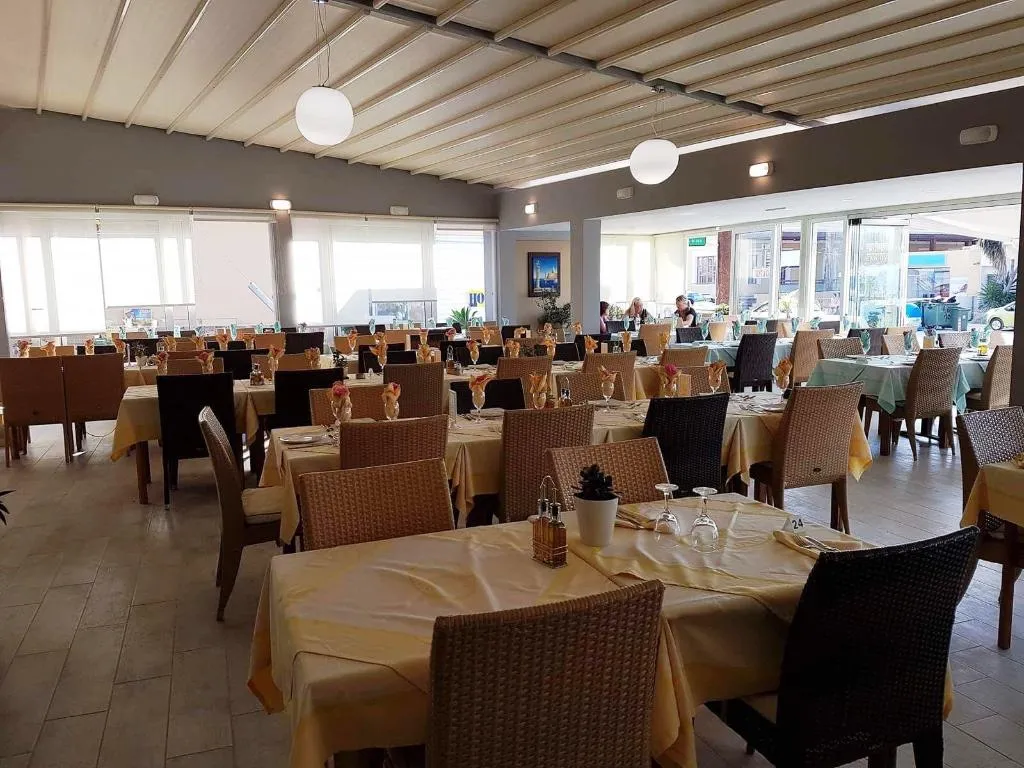 Restaurant, Caravel, Rhodes