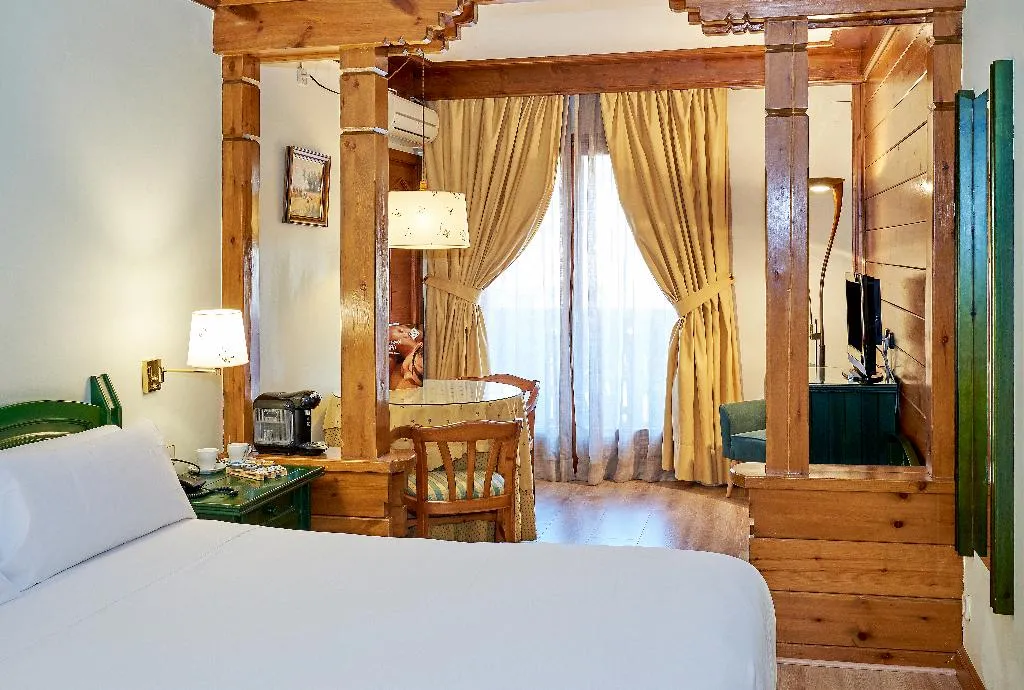 DOUBLE SINGLE USE COMFORT Room, Grevol Spa, Costa Brava