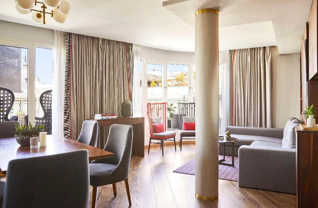 Room, Hyatt Centric Gran Via Madrid, Madrid