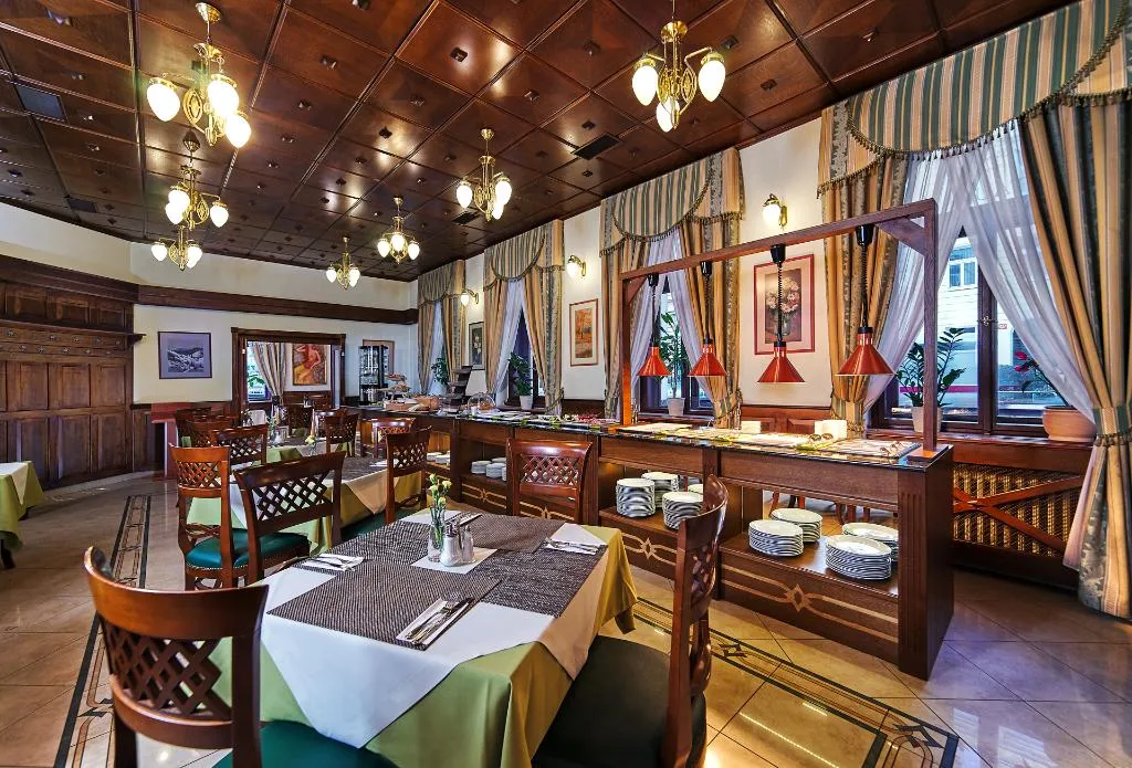 Restaurant, Green Garden Hotel Prague, Prague