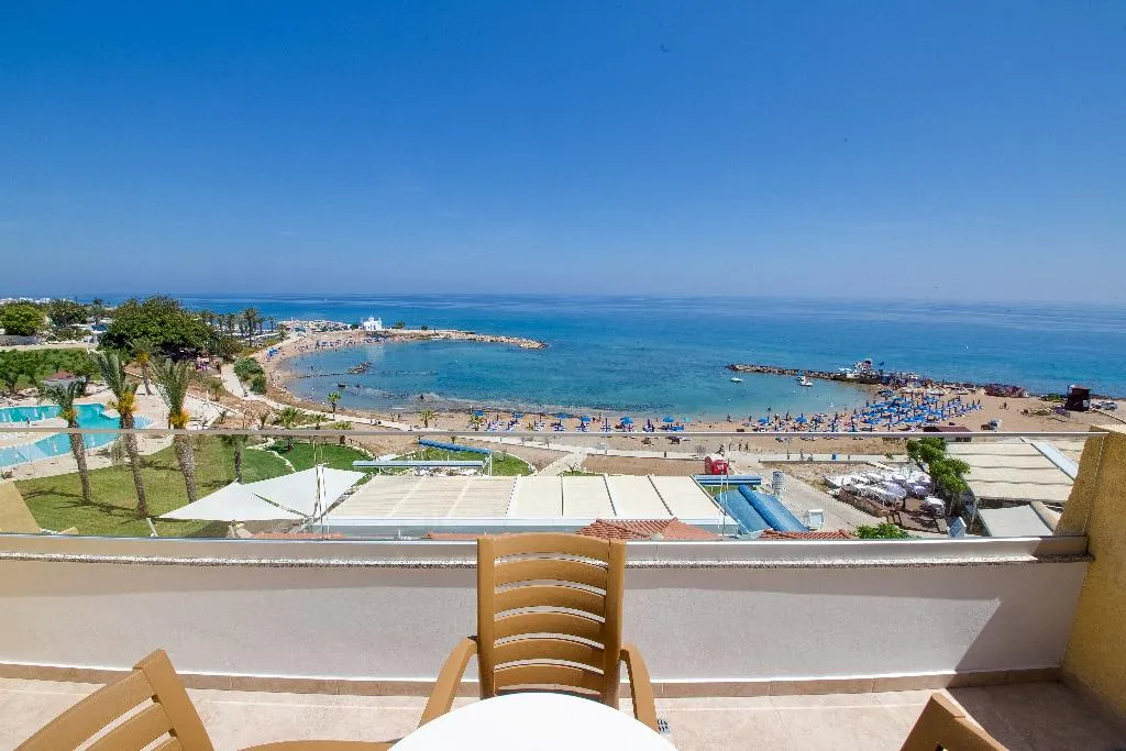 Room, Myro Androu Hotel Apts, Cyprus