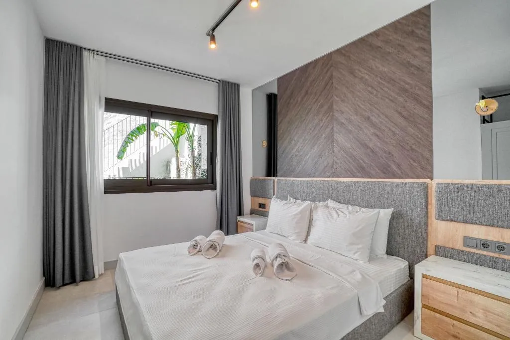 Room ONE BED Room, Ayayorgi̇ Homes & Hotels, Izmir