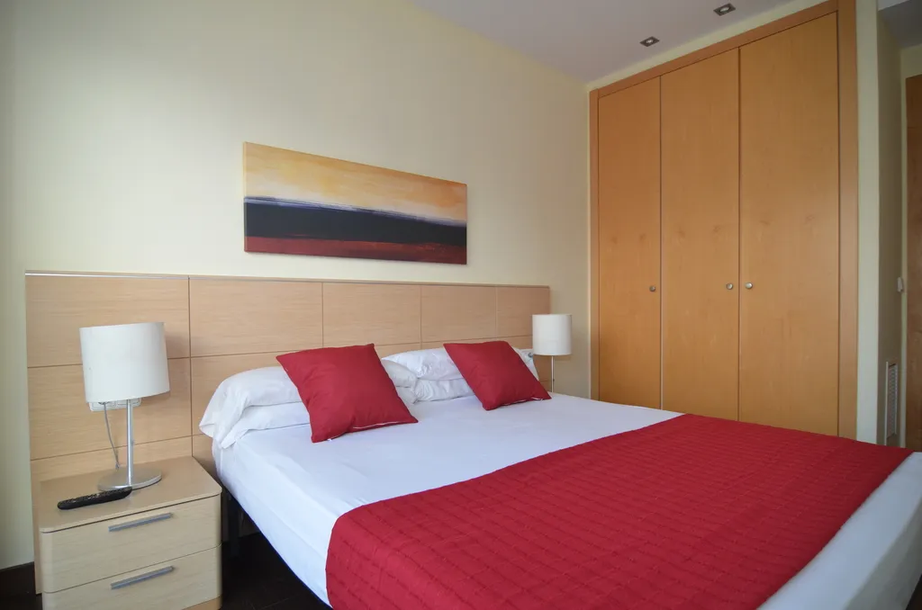 APARTMENT CAPACITY 6 TWO BEDROOMS Room, Valencia Rental, Valencia