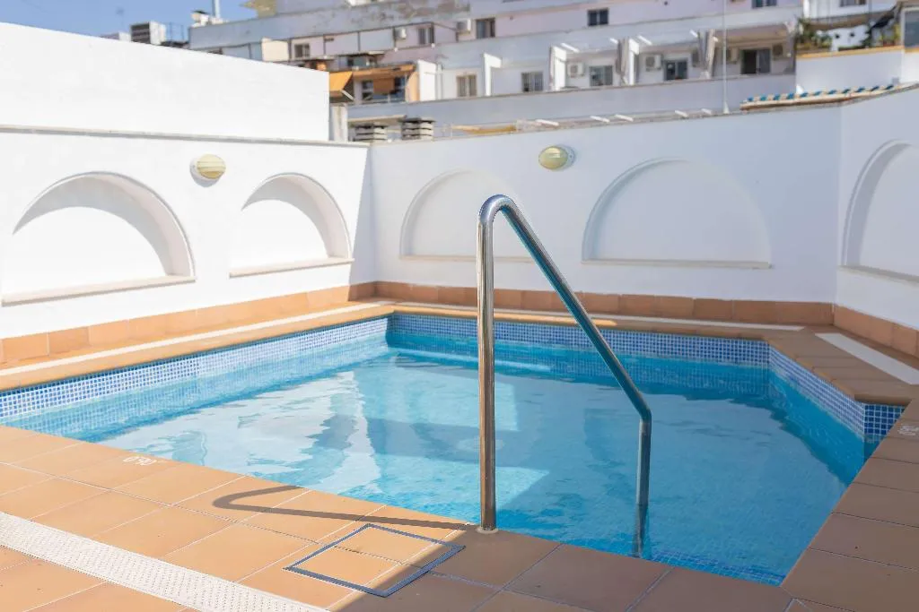 Pool, Itaca Sevilla, Seville