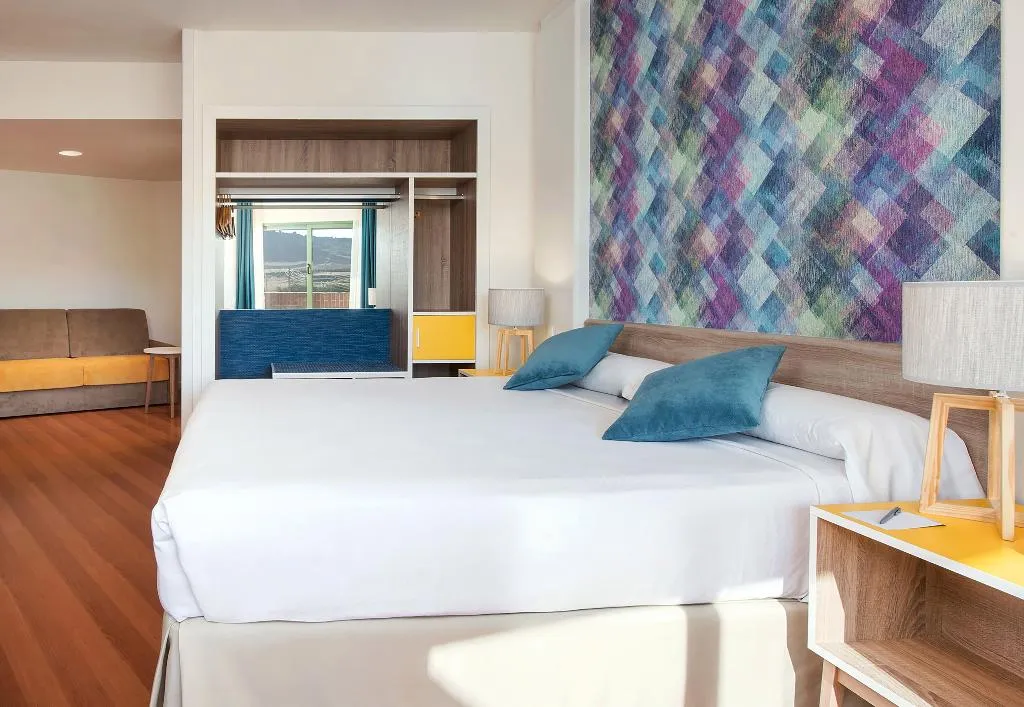 DOUBLE PREMIUM Room, Guadalajara Conference Center Affiliated By Melia, Madrid