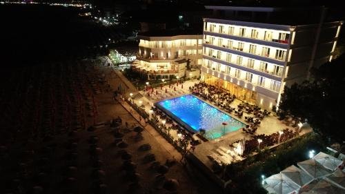 Hotel Elesio, Kavaje