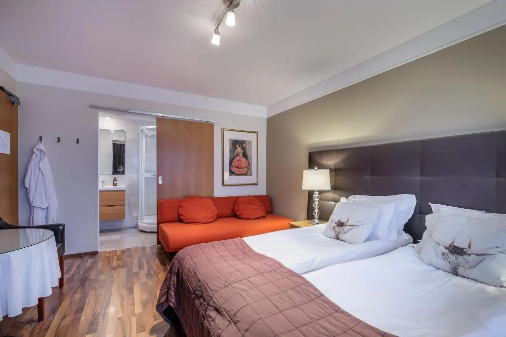 Room, Snorri's Guesthouse, Reykjavik