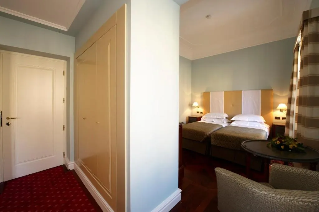 TWIN ECONOMY Room, Grand Hotel Piazza Borsa, Palermo