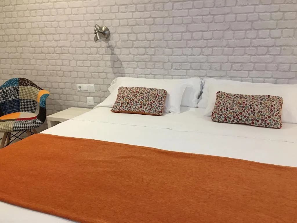 Room, Hostal Menurka, Menorca