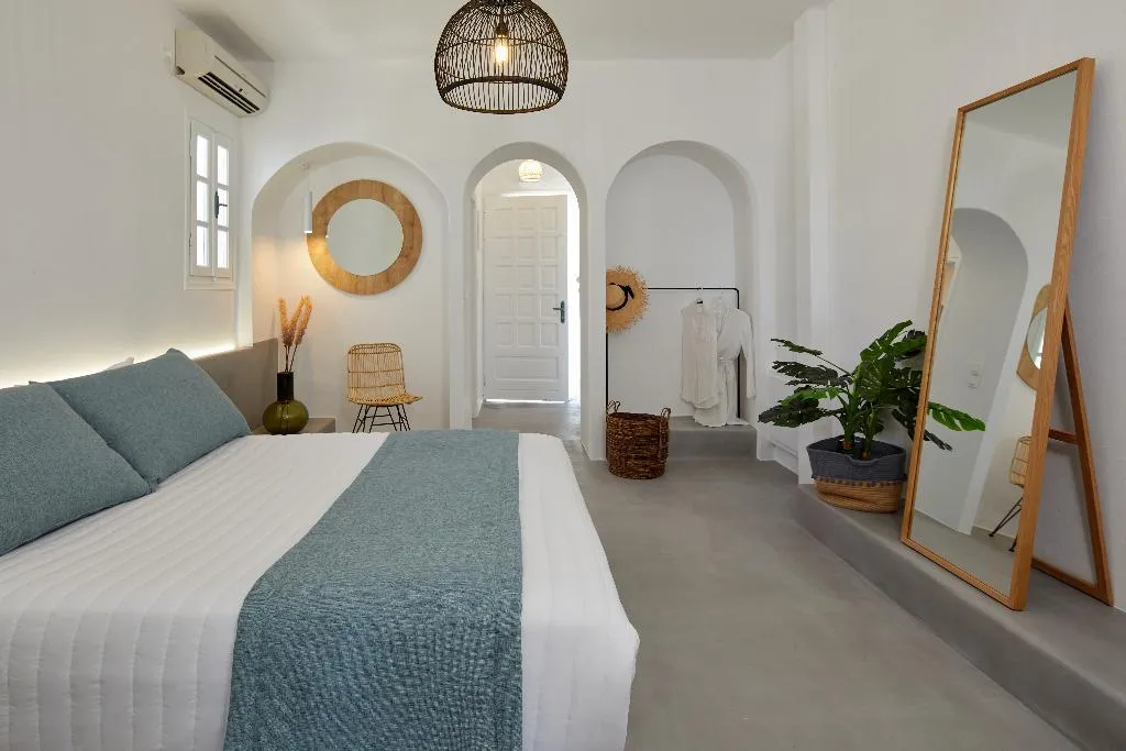 SUITE EXECUTIVE Room, Symmetry Suites, Santorini
