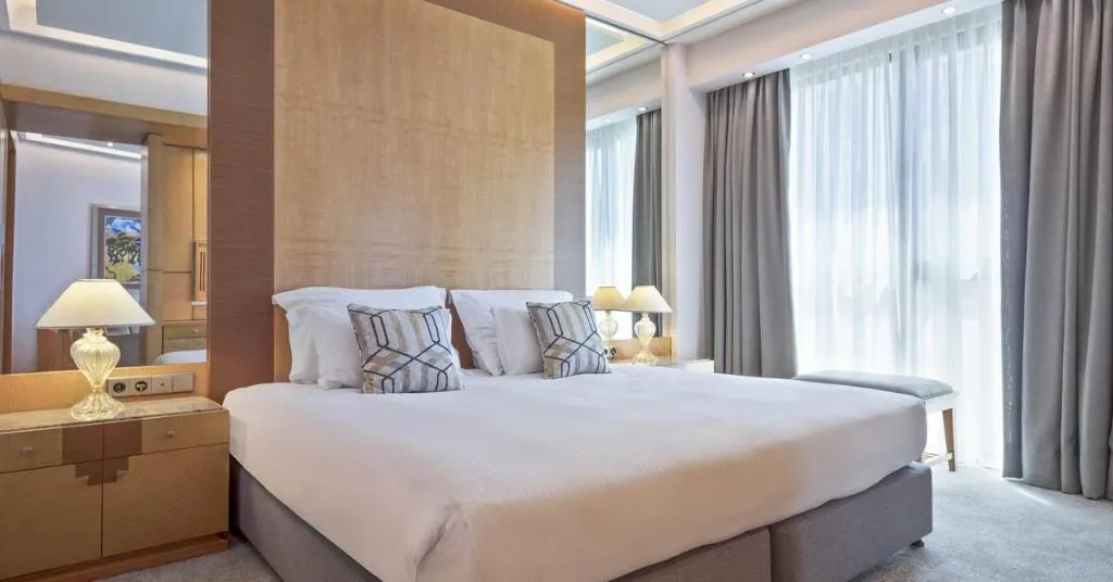 JUNIOR SUITE EXECUTIVE Room, Melia Athens, Athens