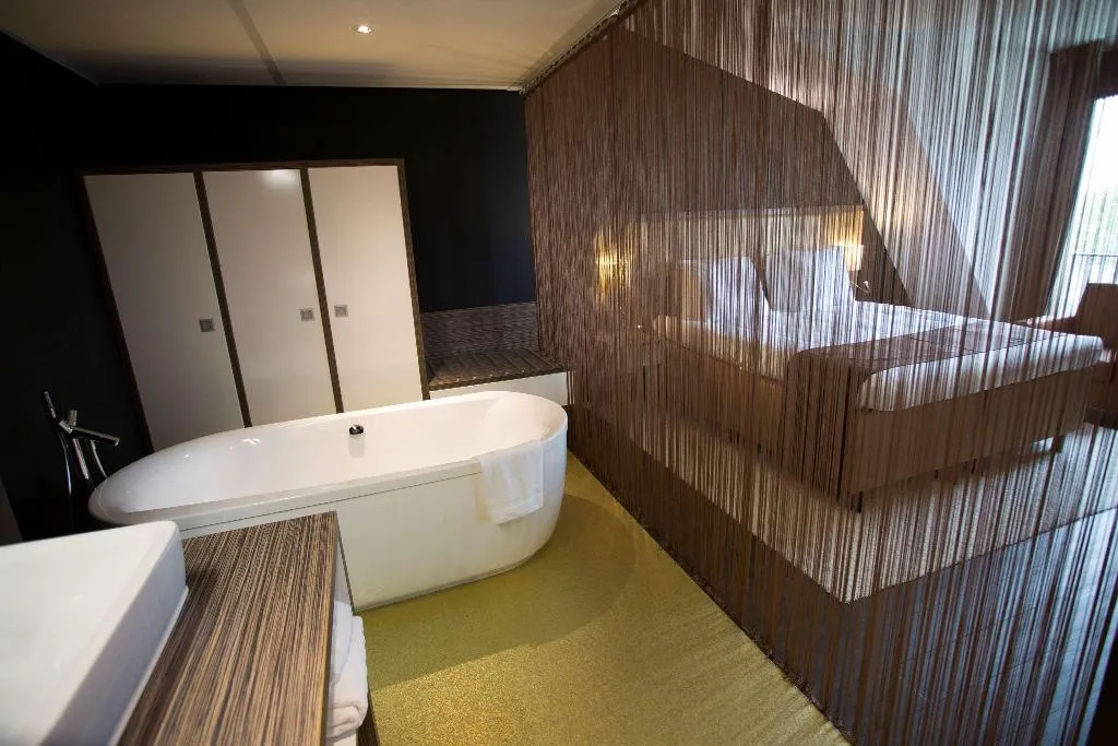 SUITE WITH DOUBLE BED Room, City Hotel Gouda, Amsterdam