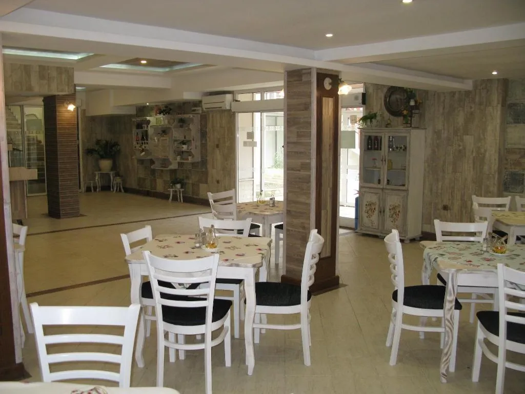 Restaurant, Estreya Palace & Residence, Varna