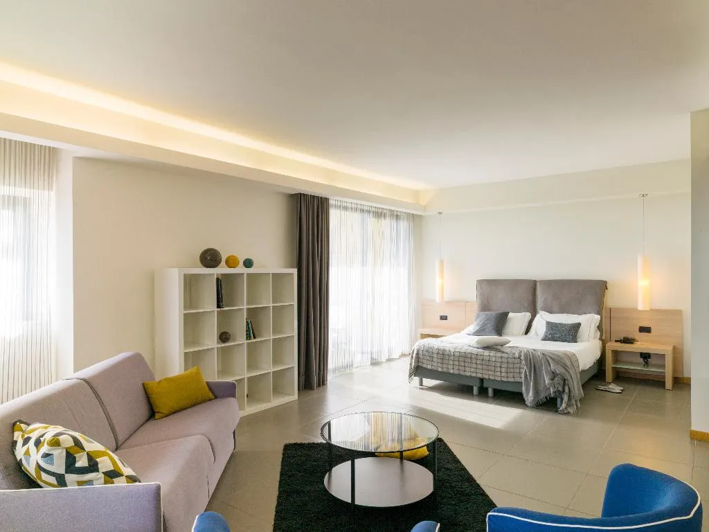 SUITE CLASSIC Room, Esperia Palace Hotel & Resort Spa, Catania