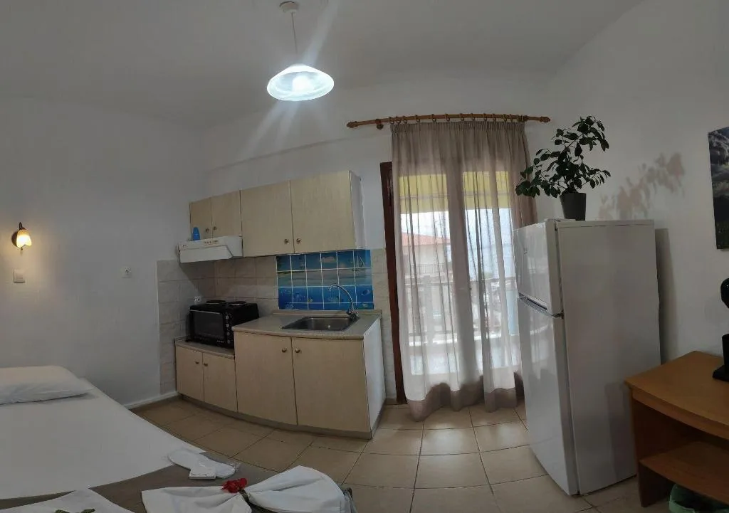 Room, Prosforio, Thessaloniki