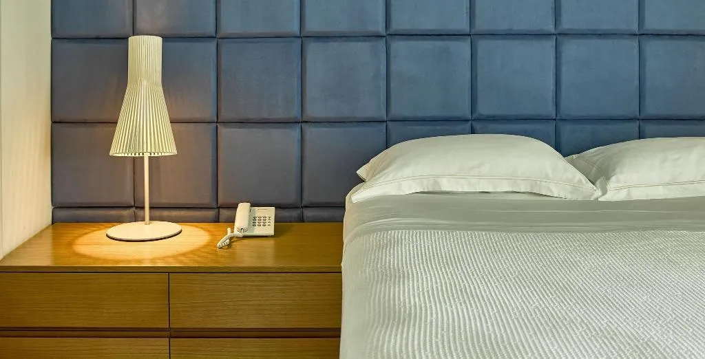 Room, Scale Suites, Athens