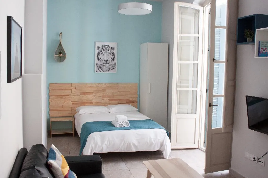 APARTMENT CAPACITY 4 Room, Urban Málaga Apartments, Costa Del Sol