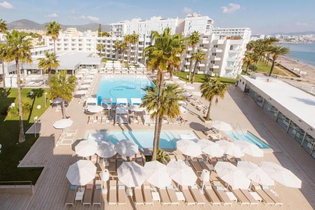 Pool, Hotel Garbi Ibiza & Spa, Ibiza
