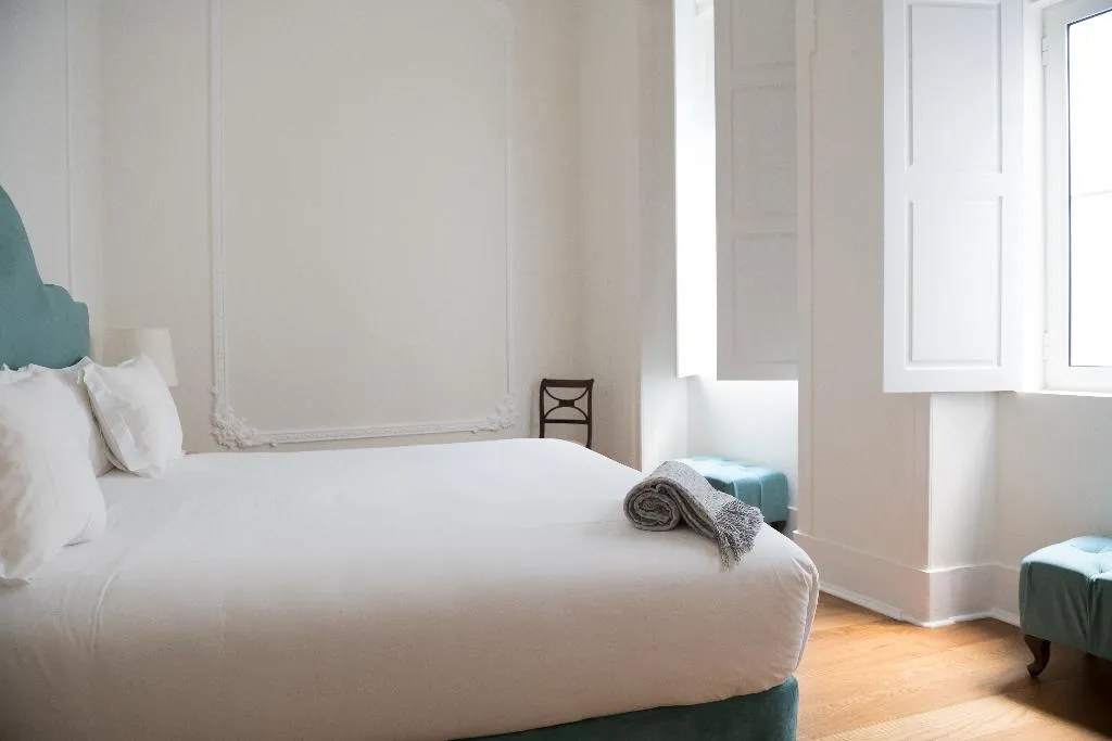 SUITE KING SIZE BED Room, 1869 PrIncipe Real, Lisbon