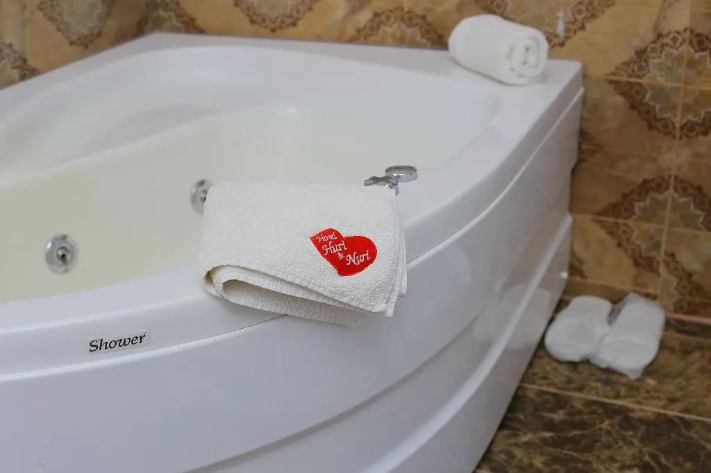 Room, Huri & Nuri Hotel, Izmir