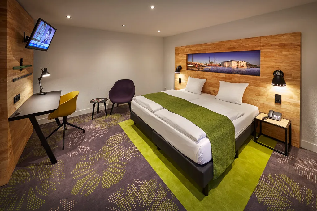DOUBLE STANDARD Room, Nova Hotel, Amsterdam
