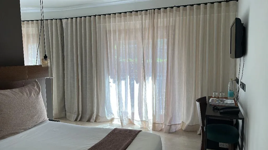 JUNIOR SUITE GARDEN VIEW ONE BEDROOM Room, Hotel Maristel, Majorca