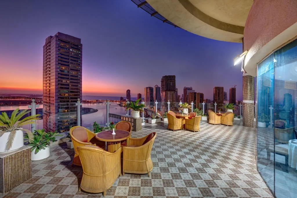 Bar, Aryana, Dubai