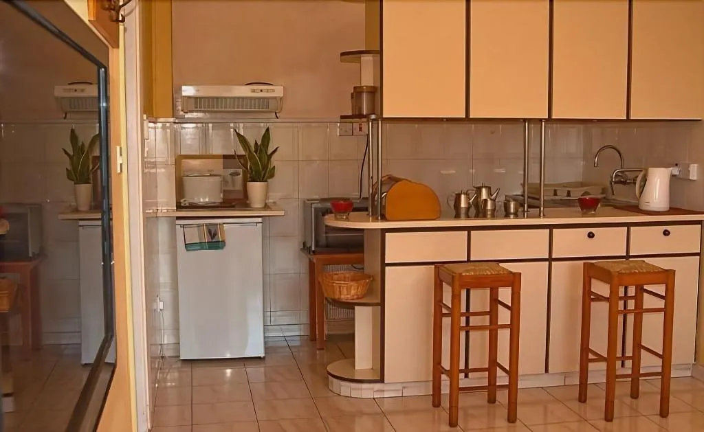 Room, Pigeon Beach Hotel Apartments, Cyprus