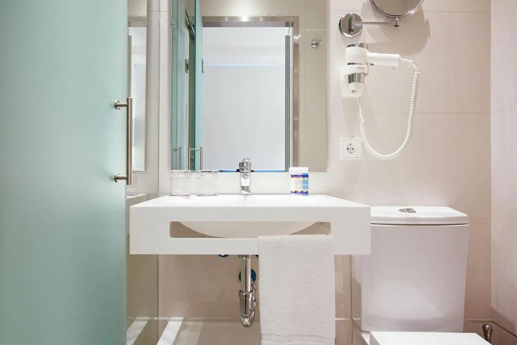 Room, Globales Acis & Galatea Hotel, Madrid