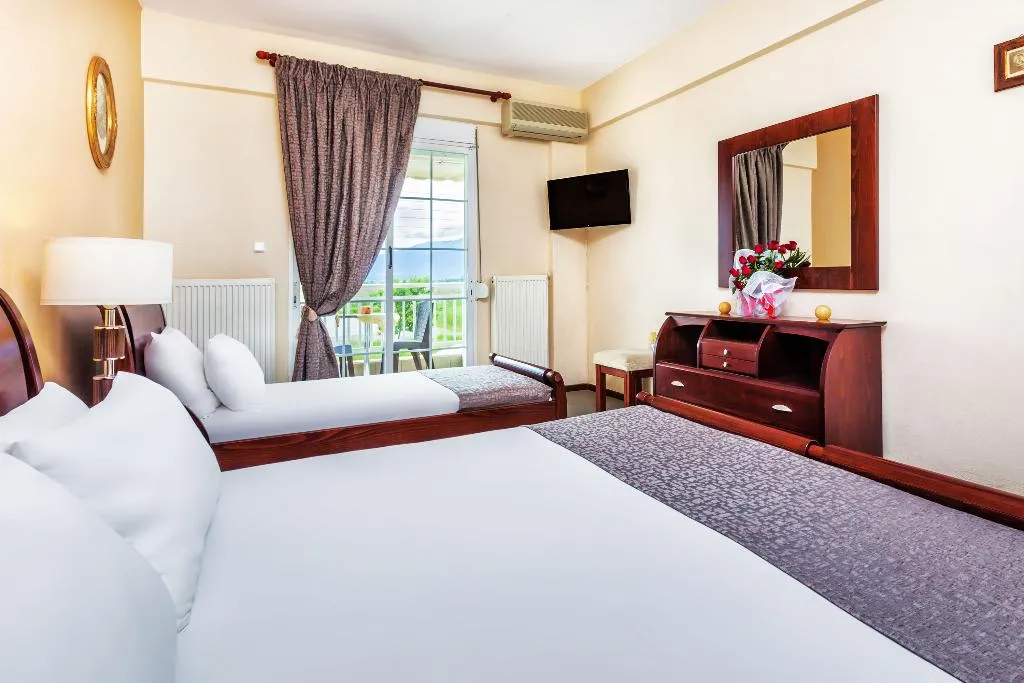 TRIPLE SIDE SEA VIEW Room, Amfion Hotel, Thessaloniki