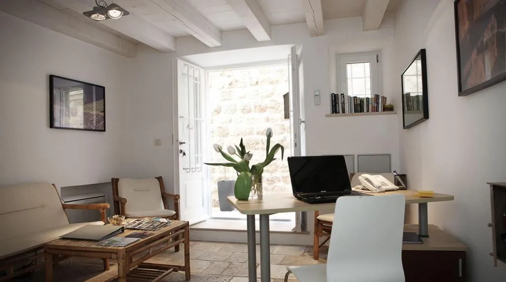 Lobby, The Miro Studio Apartments, Dubrovnik