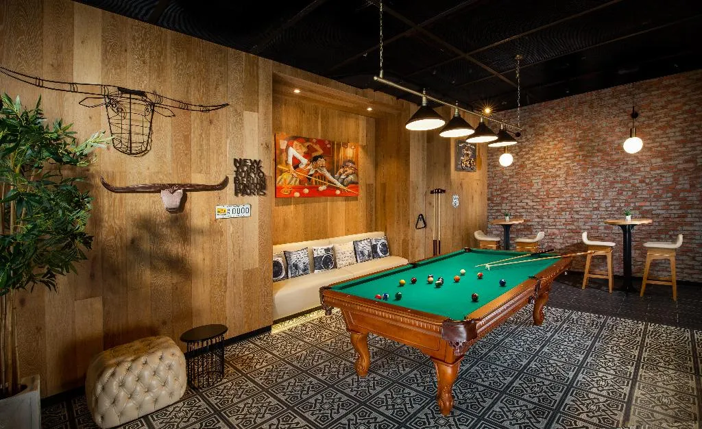 Bar, Millennium Place Mirdif, Dubai