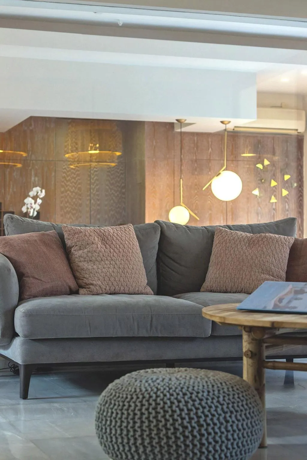 Lobby, Aristea, Crete