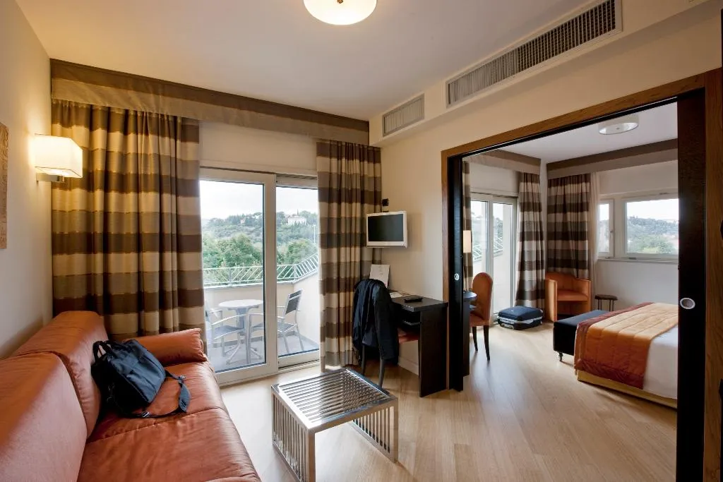 Room, Grand hotel Mediterraneo, Florence