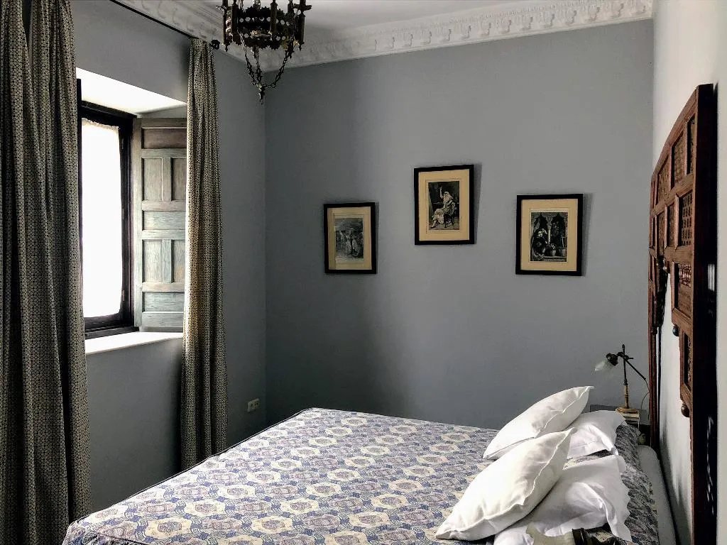 Room, Casa Imperial, Seville