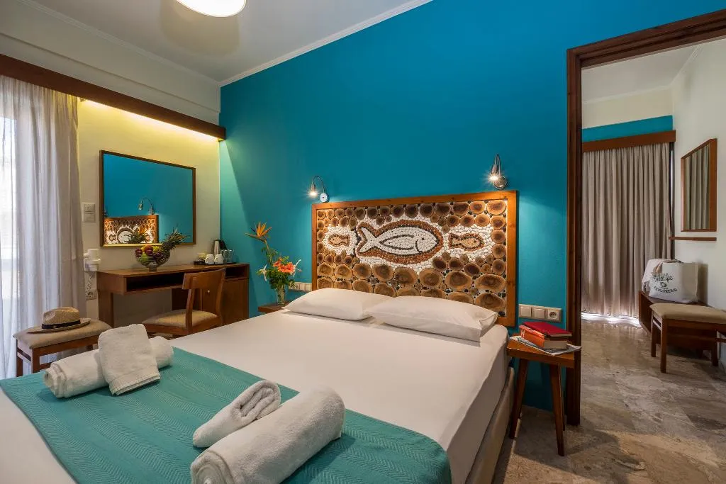 FAMILY ROOM TWO BEDROOMS Room, Aris, Crete