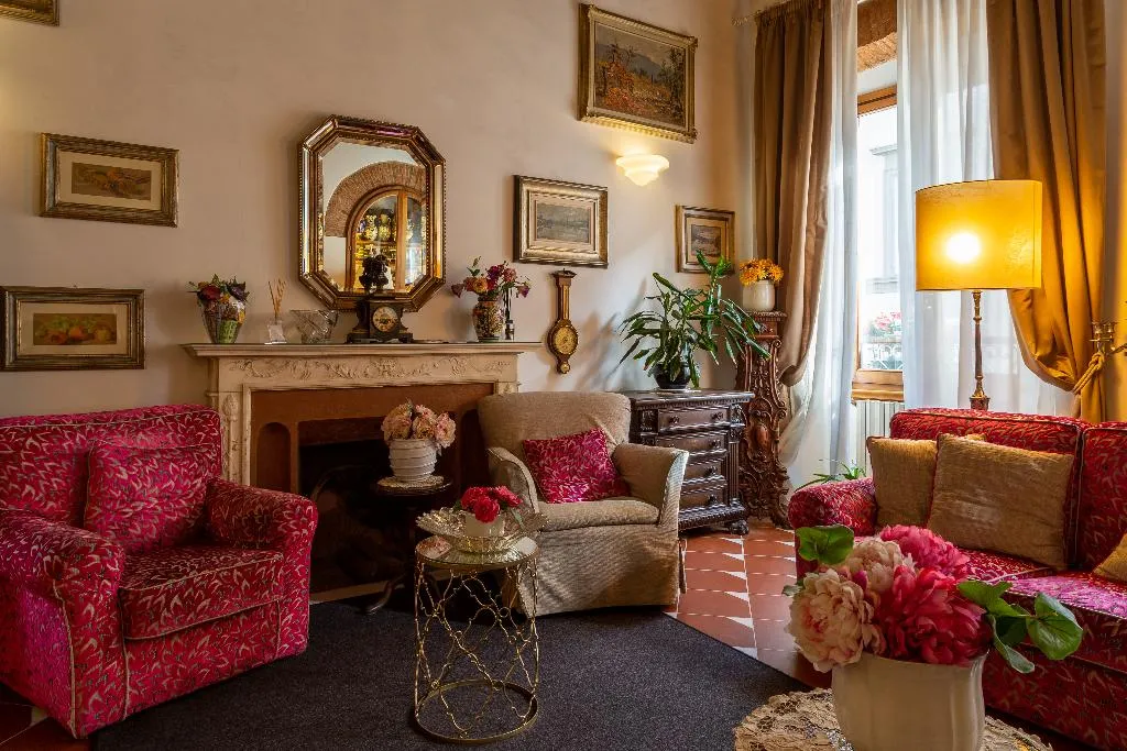 Lobby, Maxim Axial, Florence
