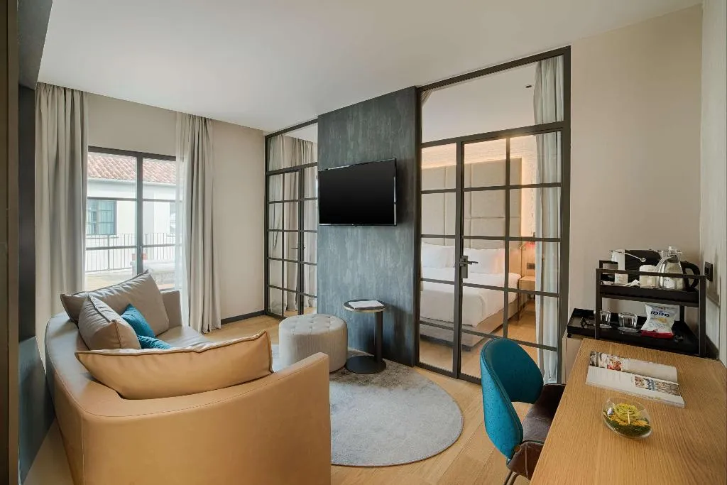 SUITE STANDARD Room, NH Collection Venezia Murano Villa, Venice