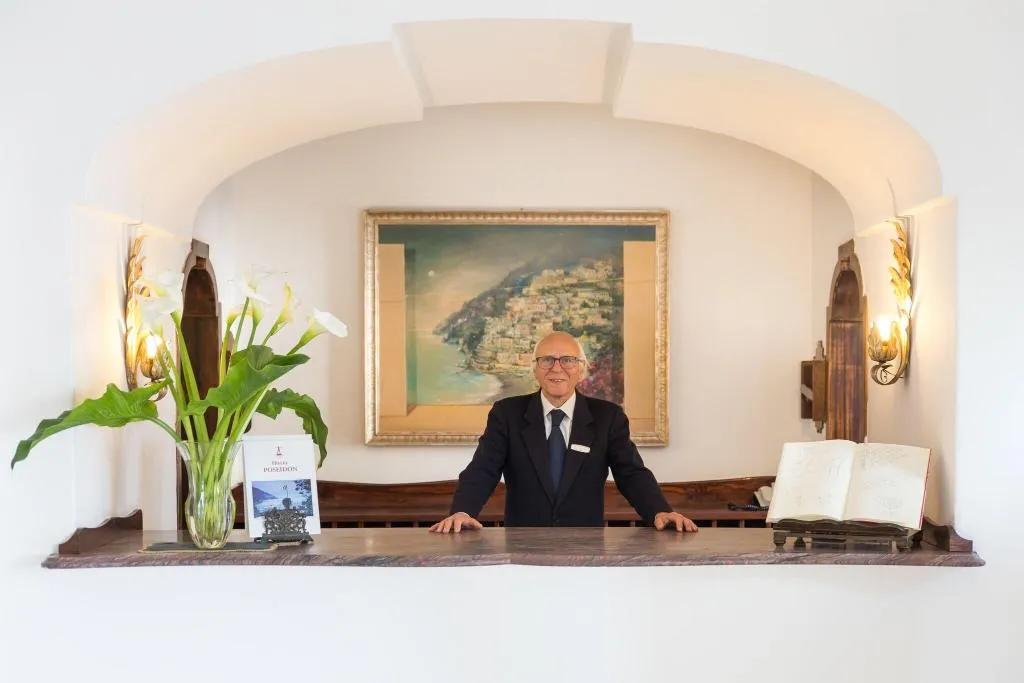 Lobby, Hotel Poseidon, Naples