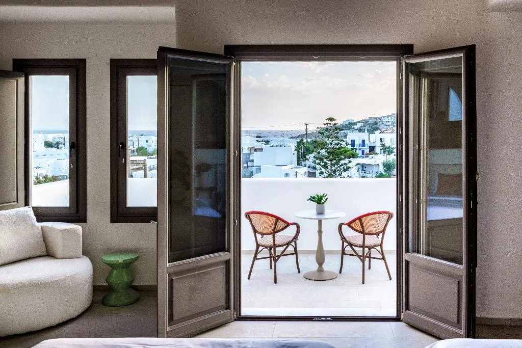 SUITE TWO DOUBLE BEDS Room, Pelican Bay Art, Mykonos