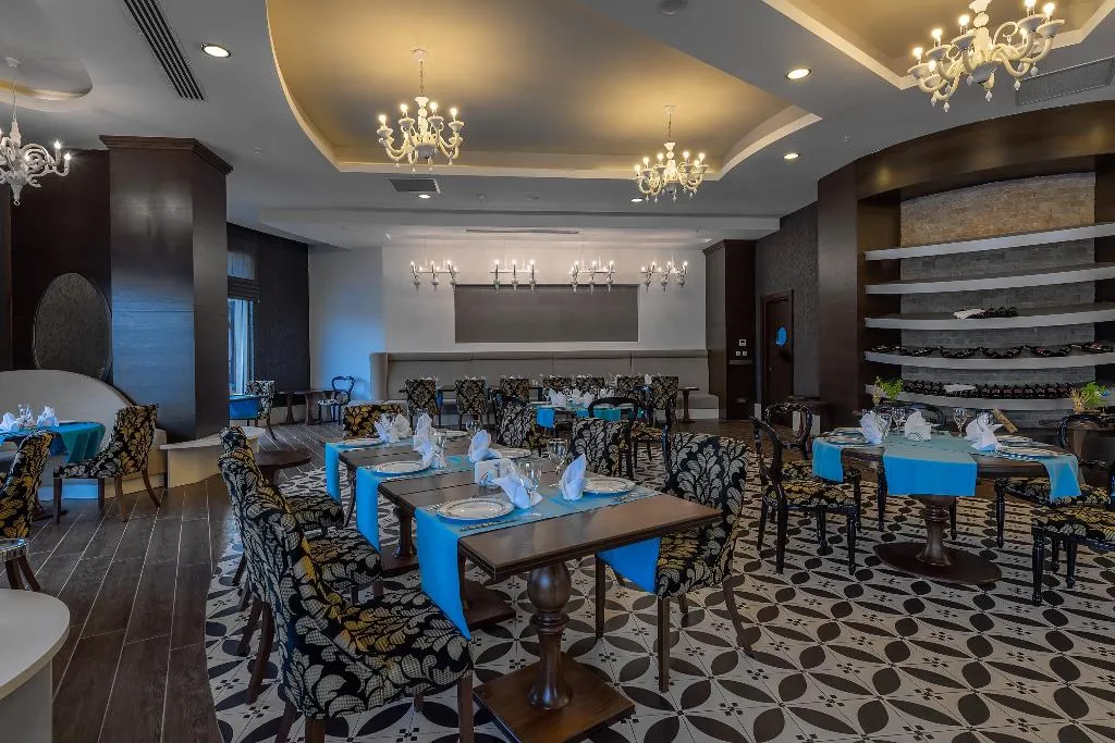 Restaurant, Kirman Belazur Resort & Spa, Antalya