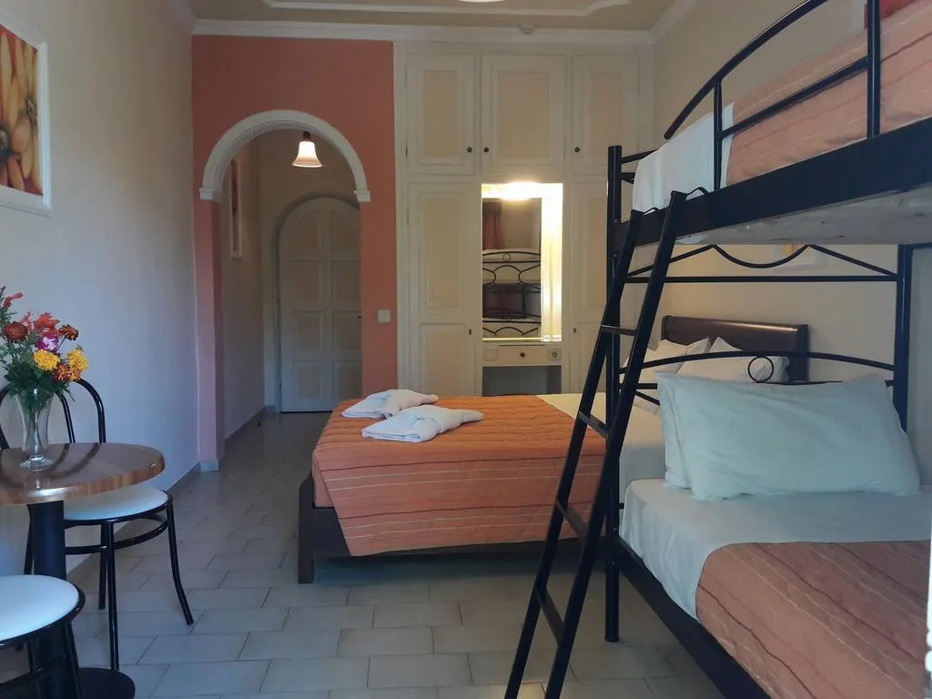 Room, Molfetta Beach, Corfu
